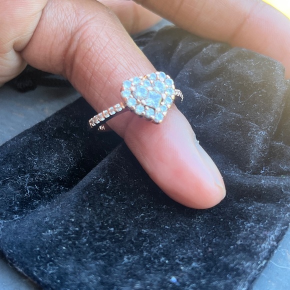 14k Diamond ring - Picture 4 of 5